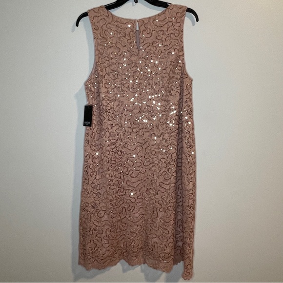 MARINA Sequin Lace A-Line Dress in Blush Size M - Picture 3 of 10